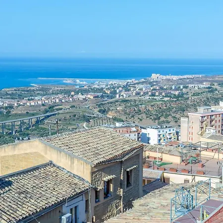 Sant'alfonso 4* אגריג'נטו